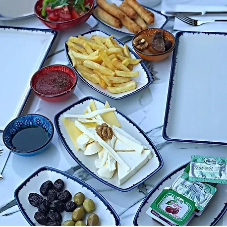 Eleia Iznik Hotel